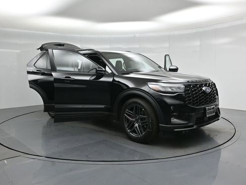 New 2026 Ford Explorer ST w/ Sun And Sound Package image 35