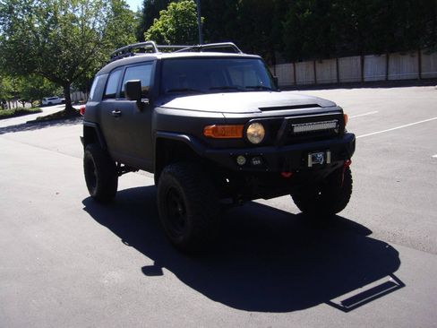 Used 2007 Toyota FJ Cruiser 4WD image 4