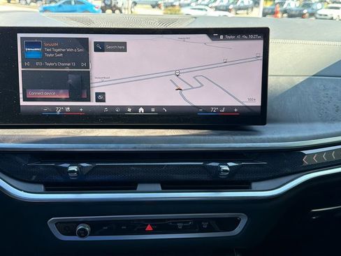 Used 2025 BMW X5 sDrive40i w/ Climate Comfort Package image 18