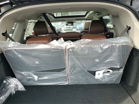 New 2026 Acura MDX w/ Advance Package image 7