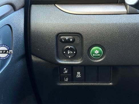 Used 2022 Honda Pilot Sport image 38