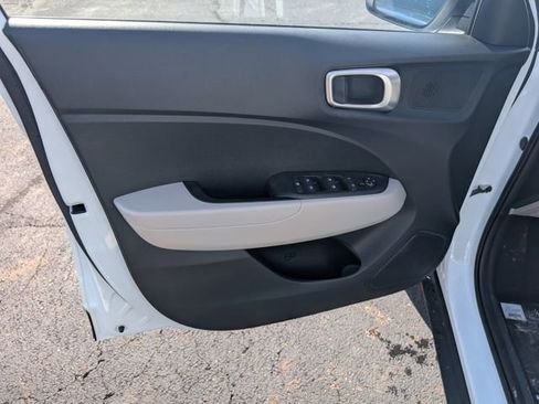 New 2026 Hyundai Venue SEL image 15