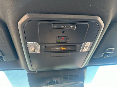 Certified 2026 Toyota Tacoma SR5 AWD/4WD image 22