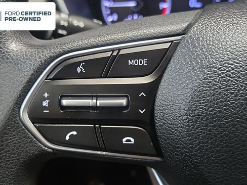 Used 2019 Hyundai Santa Fe SE AWD/4WD image 18