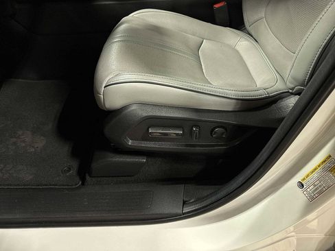 Used 2023 Honda Pilot Elite image 25