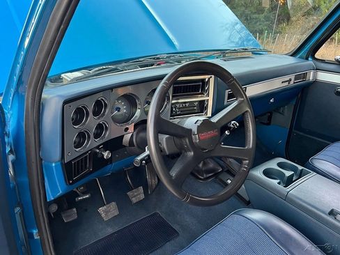Used 1988 Chevrolet Blazer 4WD image 62