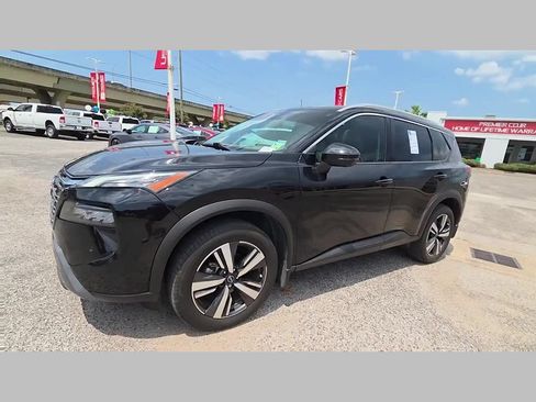 Used 2024 Nissan Rogue SL w/ SL Premium Package FWD image 35