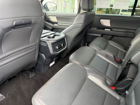 Certified 2025 Ford Expedition Max Active AWD/4WD image 16