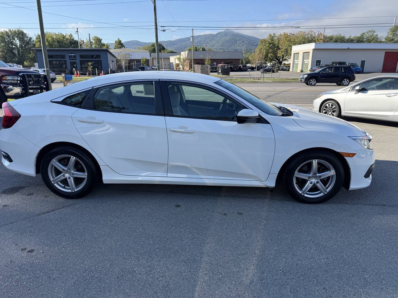 Used 2016 Honda Civic LX image 5
