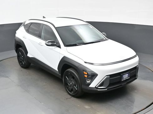 Used 2026 Hyundai Kona SEL Sport AWD/4WD image 38