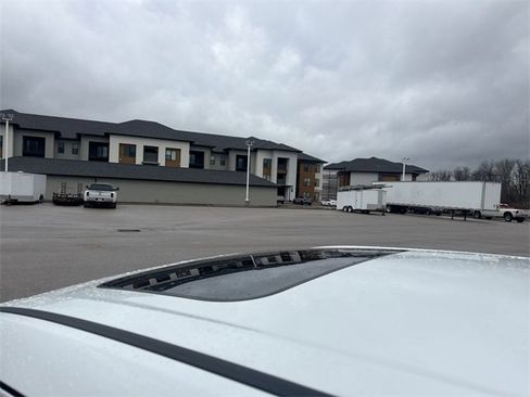 Used 2023 Honda CR-V EX-L image 28