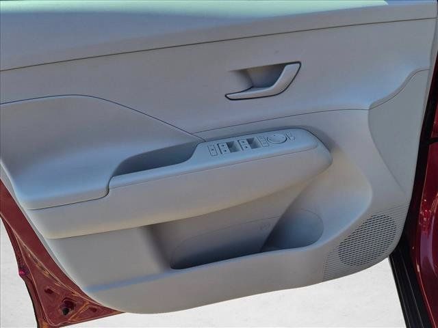 Certified 2024 Hyundai Kona SEL FWD image 27