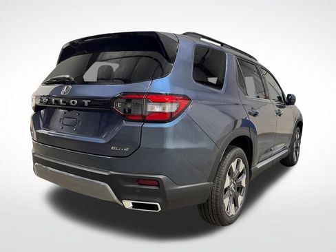 Used 2026 Honda Pilot Elite image 5