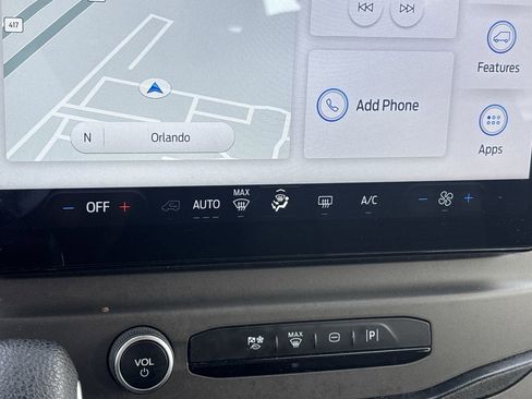 Used 2022 Ford Transit 350 XLT image 24