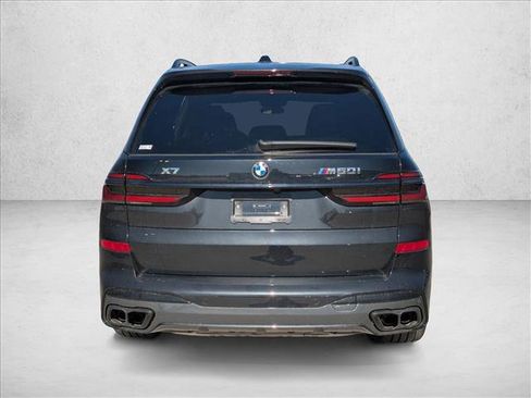 Used 2026 BMW X7 M60i w/ Executive Package image 6