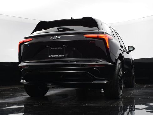 New 2025 Chevrolet Blazer EV RS image 21