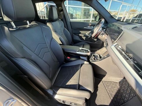 Used 2024 BMW X1 M35i w/ Premium Package image 9