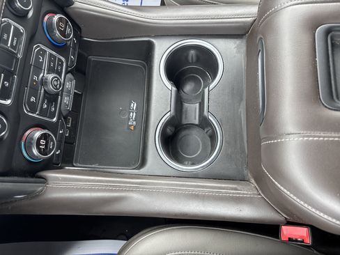 Used 2021 Chevrolet Tahoe LT image 23