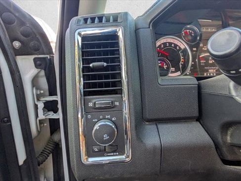 Used 2017 RAM 3500 Laramie image 18