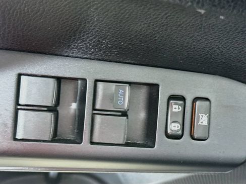 Used 2017 Toyota RAV4 LE w/ All Weather Liner Package FWD image 17