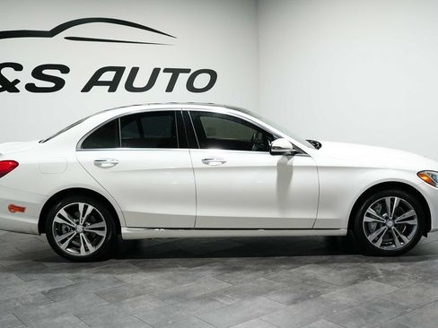Used 2016 Mercedes-Benz C 350e Sedan image 6