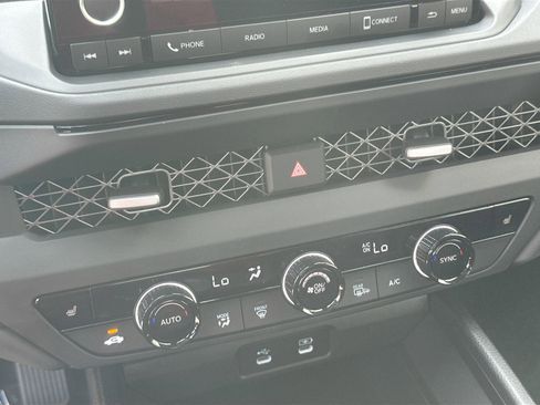 New 2025 Honda Accord SE image 12