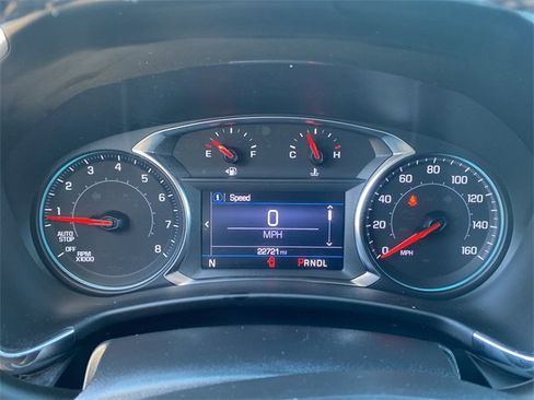 Used 2023 Chevrolet Equinox LT image 25