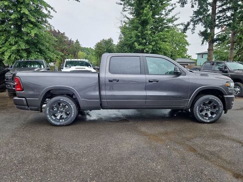 New 2026 RAM 1500 4x4 Crew Cab image 8