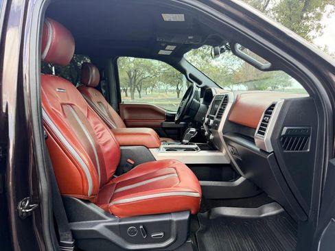 Used 2019 Ford F150 Platinum w/ Equipment Group 701A Luxury image 19