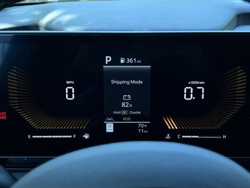 New 2026 Kia Carnival EX FWD image 30