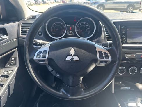 Used 2017 Mitsubishi Lancer ES image 15