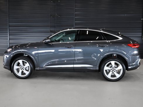 New 2026 Audi Q5 Premium Plus AWD/4WD image 14