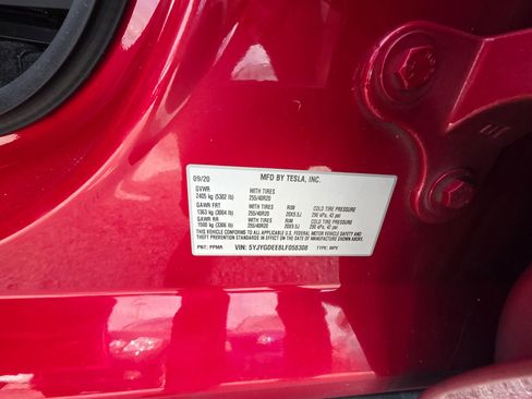 Used 2020 Tesla Model Y Long Range image 25