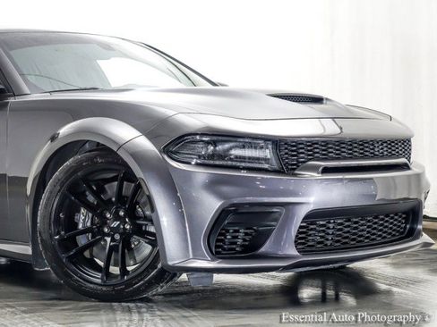 Used 2021 Dodge Charger Scat Pack image 2