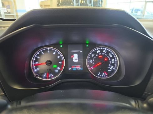 Used 2021 Toyota RAV4 XLE AWD/4WD image 12