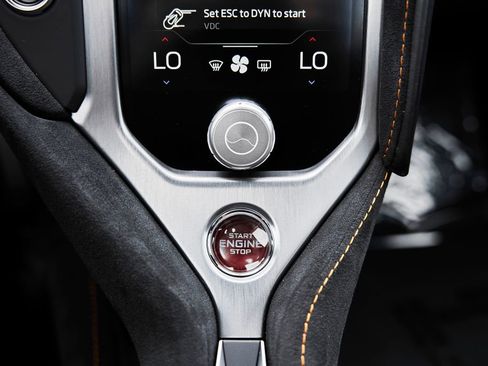 Used 2024 McLaren 750S image 63