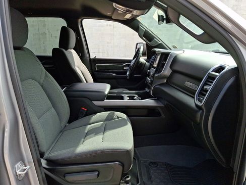 Used 2022 RAM 1500 Big Horn AWD/4WD image 13