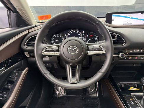 Used 2021 MAZDA CX-30 AWD 2.5 S w/ Premium Package image 8