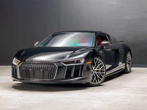 Used 2017 Audi R8 V10 plus AWD/4WD image 1