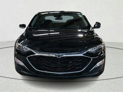 Used 2022 Chevrolet Malibu RS image 3