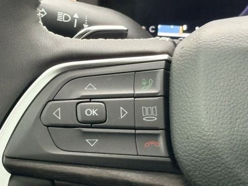 New 2025 Jeep Grand Cherokee L Limited w/ Luxury Tech Group II image 16