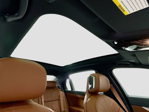 New 2026 BMW i7 eDrive50 w/ Executive Package image 17