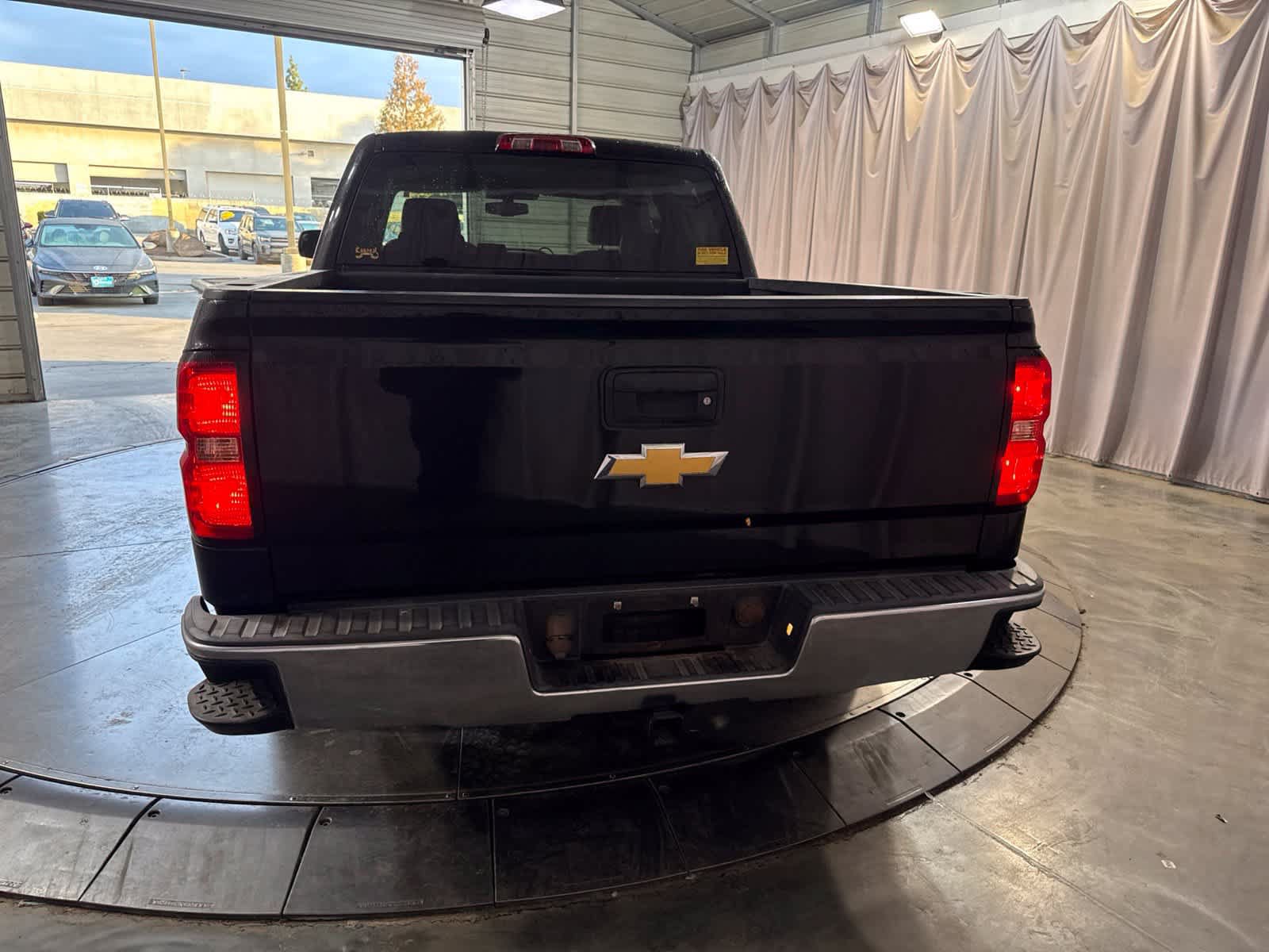 Used 2016 Chevrolet Silverado 1500 LT w/ All Star Edition RWD image 5