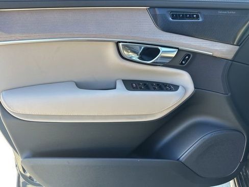 New 2026 Volvo XC90 B6 Plus w/ Protection Package AWD/4WD image 14
