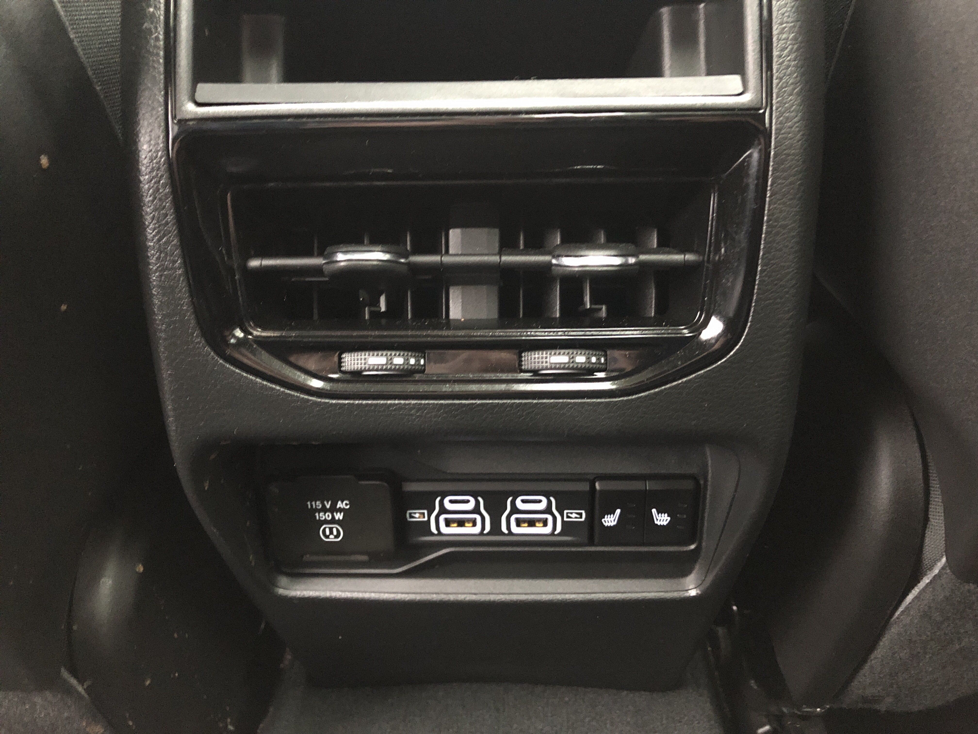 Certified 2025 Jeep Grand Cherokee Limited w/ Luxury Tech Group II AWD/4WD image 13