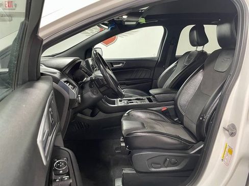 Used 2022 Ford Edge ST w/ Equipment Group 401A AWD/4WD image 11