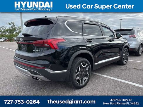 Used 2023 Hyundai Santa Fe Limited image 3