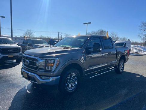 Certified 2023 Ford F150 XLT w/ Equipment Group 302A High image 3