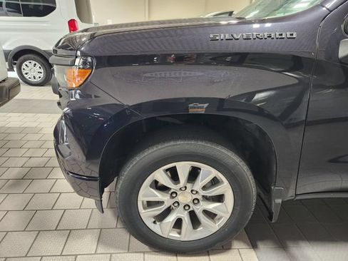 Used 2023 Chevrolet Silverado 1500 Custom RWD image 6