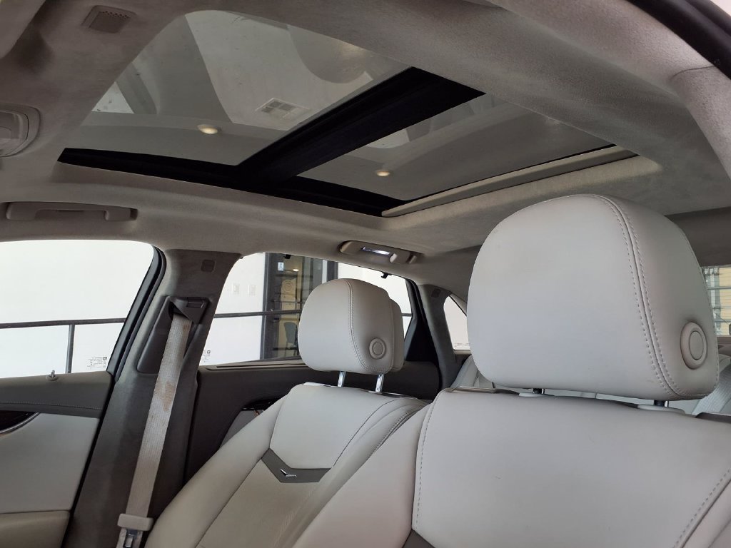 Used 2014 Cadillac XTS Platinum FWD image 13